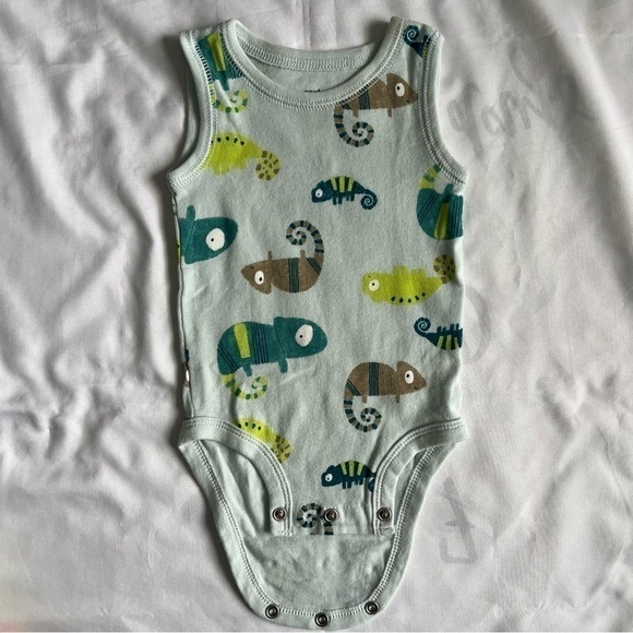 Set of 5 Carter’s Sleeveless Beach Themed Onesies in Size 3 Months - Picture 5 of 16